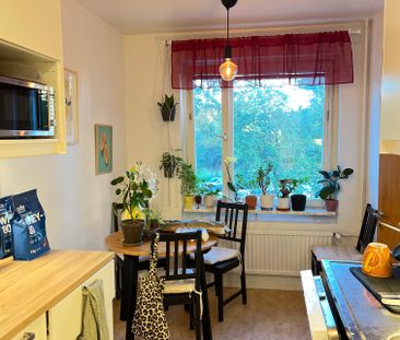 Skyllbergsgatan, Bandhagen - Photo 1