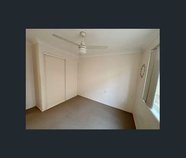 Spacious Family Home in the Heart of Kuraby - Photo 6