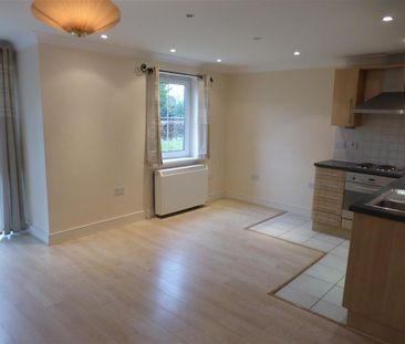 2 bedroom apartment to rent - Photo 3