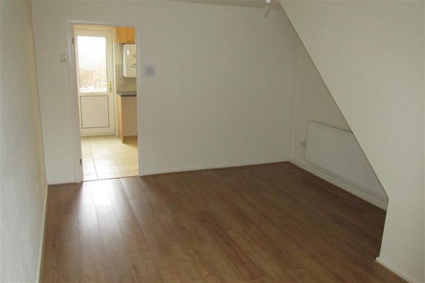 Heol Gwenallt, Gorseinon, SWANSEA - Photo 1