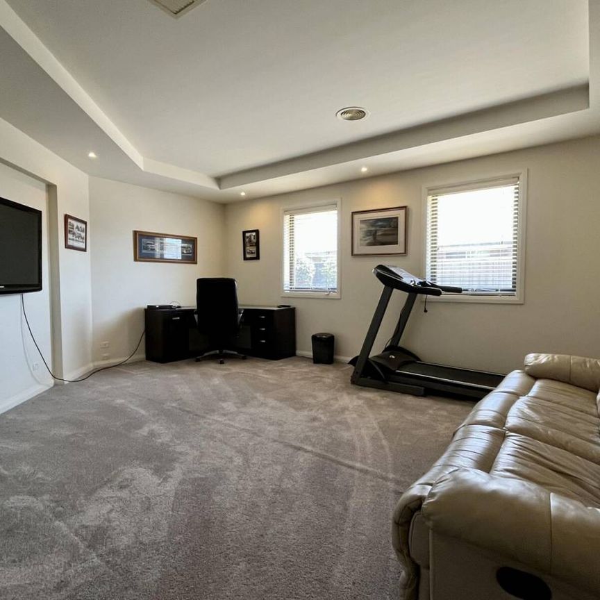 FULLY FURNISHED EXECUTIVE RESIDENCE - Photo 1