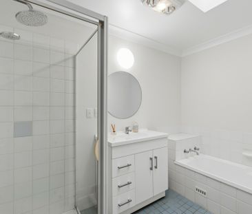 Family Home in Convenient Ourimbah Location - Photo 6