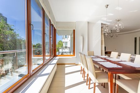 Apartament w otulinie zieleni Mokotów 5 pok. - Zdjęcie 5