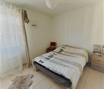 Location Appartement 2 pièces 45m² GAP 05000 - Photo 3