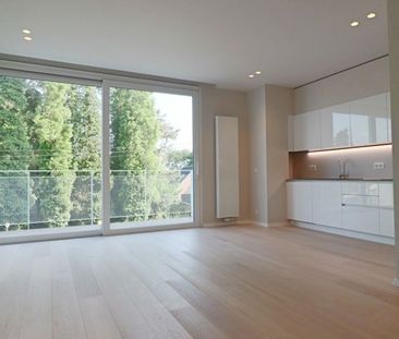 Appartement te huur - Foto 2