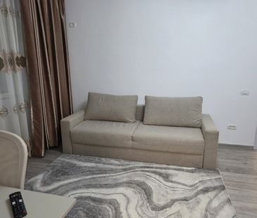 Titan, chiar vav metrou si intrarea in parc, stradal pe Liviu Rebreanu - Photo 1