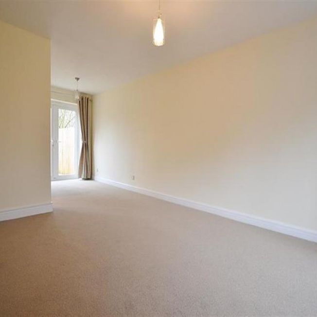 2 Bedroom Mews To Let - Photo 1