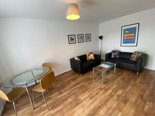 3 bedroom apartment to rent - Photo 1