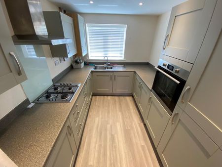 3 bedroom house to rent - Photo 2