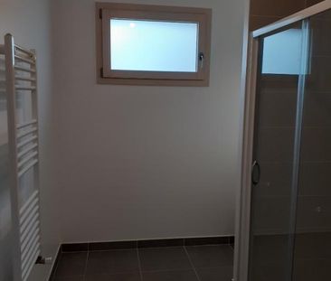 Location Appartement 2 pièces 44m² ALLONZIER LA CAILLE 74350 - Photo 3