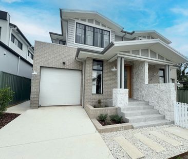 Brand New 5 Bedroom Located within Minutes to Penrith&excl; - Photo 4