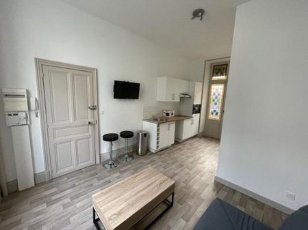 Appartement à louer, 1 pièce - Angers 49000 - Photo 3