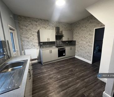 2 bedroom terraced house to rent - Photo 6