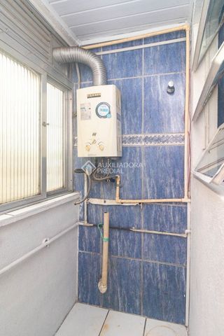 Apartamento com 2 quartos e 58m² para alugar em Humaitá, Porto Alegre. - Foto 5