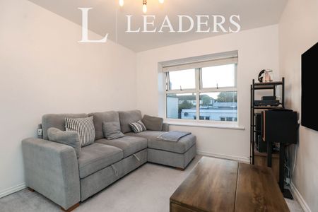 1 bedroom apartment to rent Governors Court, Landor Road, Warwick, CV34 - Photo 2