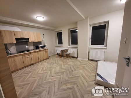 Kawalerka na wynajem (czynsz w cenie najmu) - Photo 5