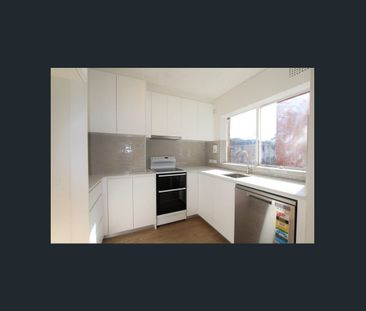 Renovated Apartment I Prime Position - Photo 3