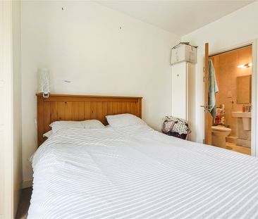 Upper Richmond Road, Putney, SW15 6TG - Photo 3