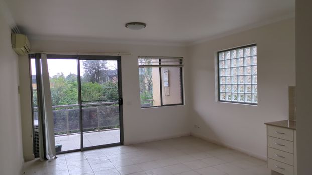 16/19 – 21 Lydbrook Street, Westmead NSW 2145 - Photo 1