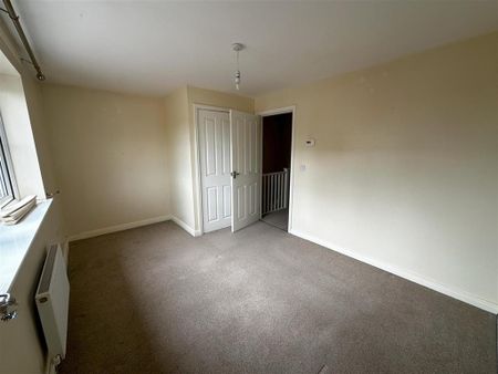 2 bedroom semi-detached house to rent - Photo 3