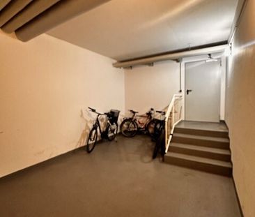 Charmantes wohnen über den Dächern der Stadt. 2 Raumwohnung sucht S... - Photo 4