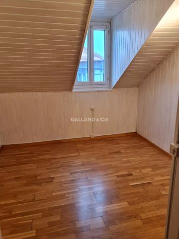 Appartement de 2½ pièces aux combles - Photo 3