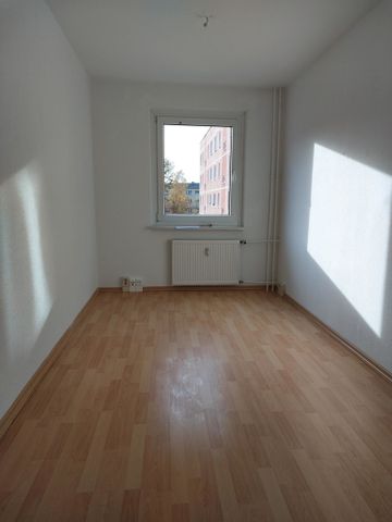 Charmante 3 Raumwohnung mit Fahrstuhl im Objekt - Photo 3