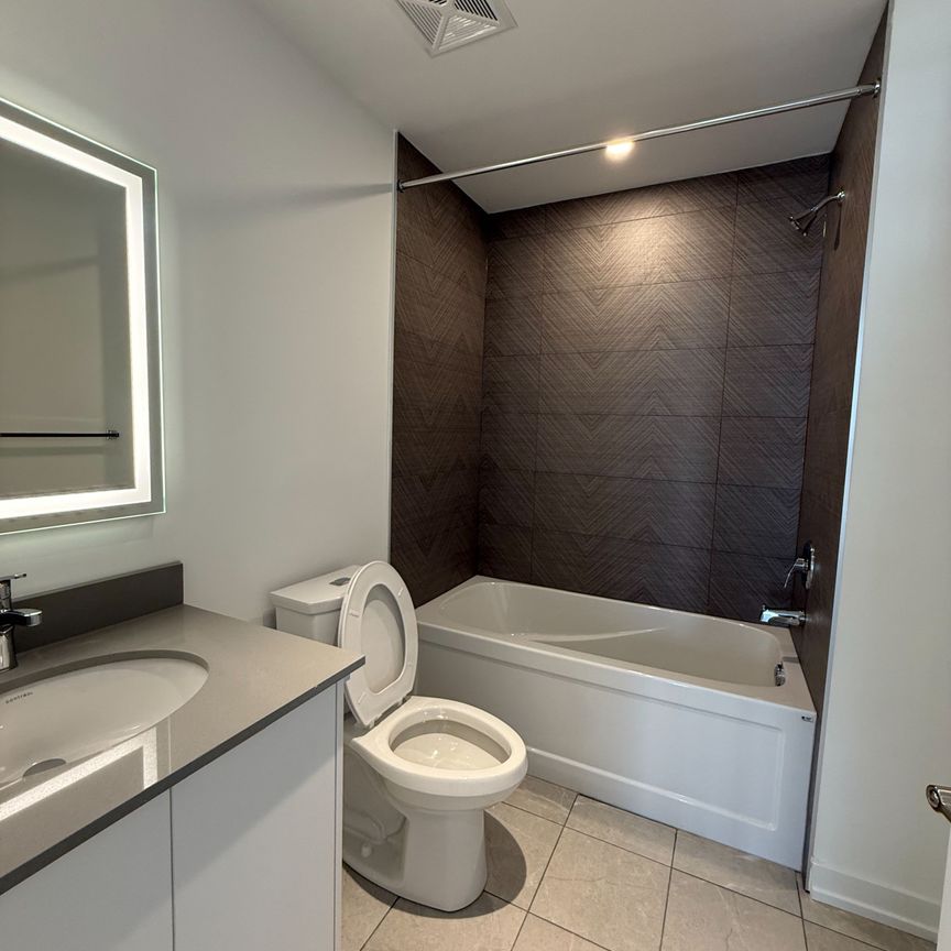 For Lease - 3069 Pharmacy Avenue Unit# 2, Toronto, Ontario - Photo 1