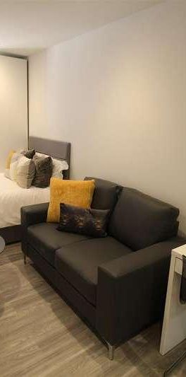 Woodborough Road, Nottingham, NG3 - Photo 1