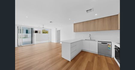 Brand New Luxury 1-Bedroom Apartment - with Ducted AC - Photo 3