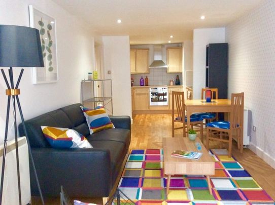 2 bedroom apartment to rent - Photo 1