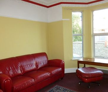 5 Bed - 2 Bath - Student house - Plymouth - Photo 1