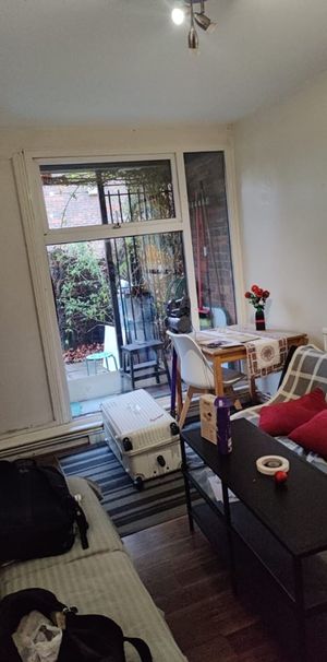 Room in a Shared House, Bolton Walk, N7 - Photo 1