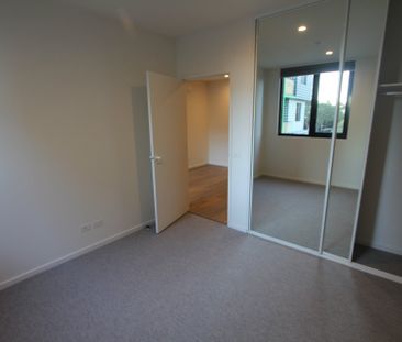 Position Perfect! - Photo 6