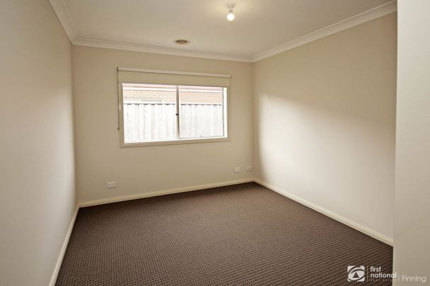 9 Hogan Street, 3977, Cranbourne East Vic - Photo 1