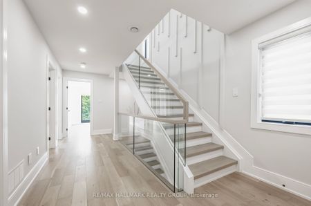 For Lease - 185A CARLETON Avenue, Tunneys Pasture and Ottawa West, Ontario - Photo 3