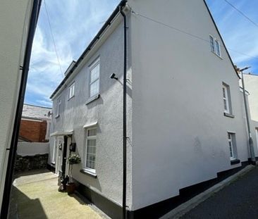 4 bed semi-detached house to rent in Daimonds Lane, Teignmouth, TQ14 - Photo 1