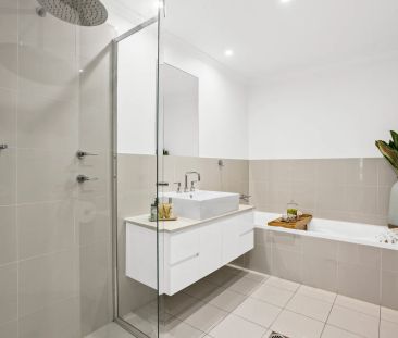 Carefree contemporary comfort - Photo 6