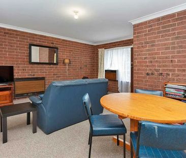 CLOSE TO ALBURYS CBD! - Photo 1