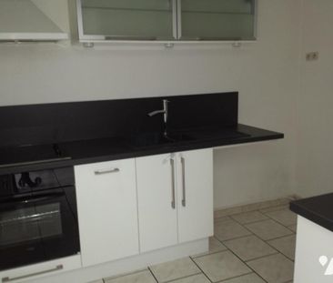 Location maison de ville à Cambrai en parfait état - Photo 4