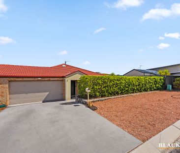 1/7 Murruba Place, Jerrabomberra NSW 2619 - House For Rent | Domain - Photo 5