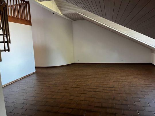 Appartement de 4 pièces au 3ème étage - Photo 1