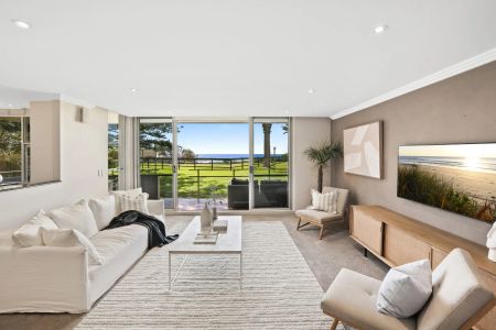 34/11 Ocean Street, - Photo 2