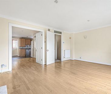 3 bedroom townhouse to rent - Photo 2