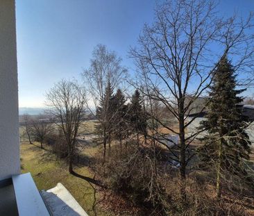 +++Ganz neu saniert - mit Aufzug - schöner Ausblick+++ - Photo 1