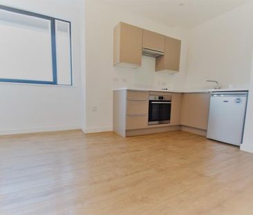 29 Victoria Avenue, Southend On Sea, Essex, SS2 - Photo 6