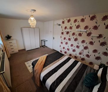 Room in a Shared House, Ettrick St, E14 - Photo 3