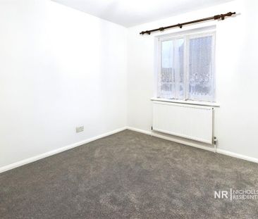 1 bedroom ground floor flat to rent - Photo 6