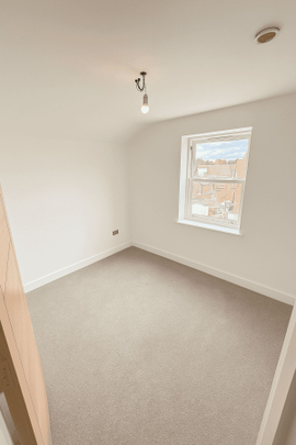 Acton Lane, London, W3 - Photo 1