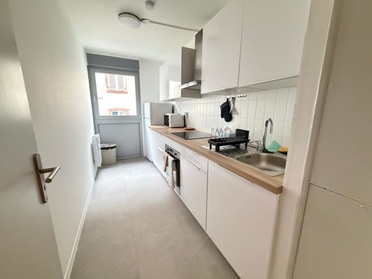 Magnifique 3 pièces meublé 64.4m² en hyper centre de Strasbourg - Photo 1